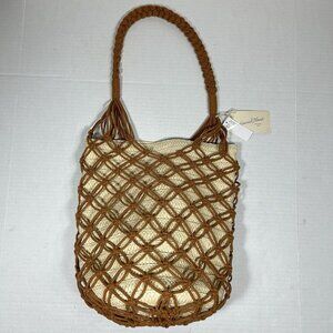 NWT Universal  Thread Straw Cream Brown Webbed Macrame Jute Bucket Shoulder Bag